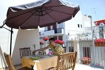 Cabrera House Bed & Breakfast Pozzallo Italy