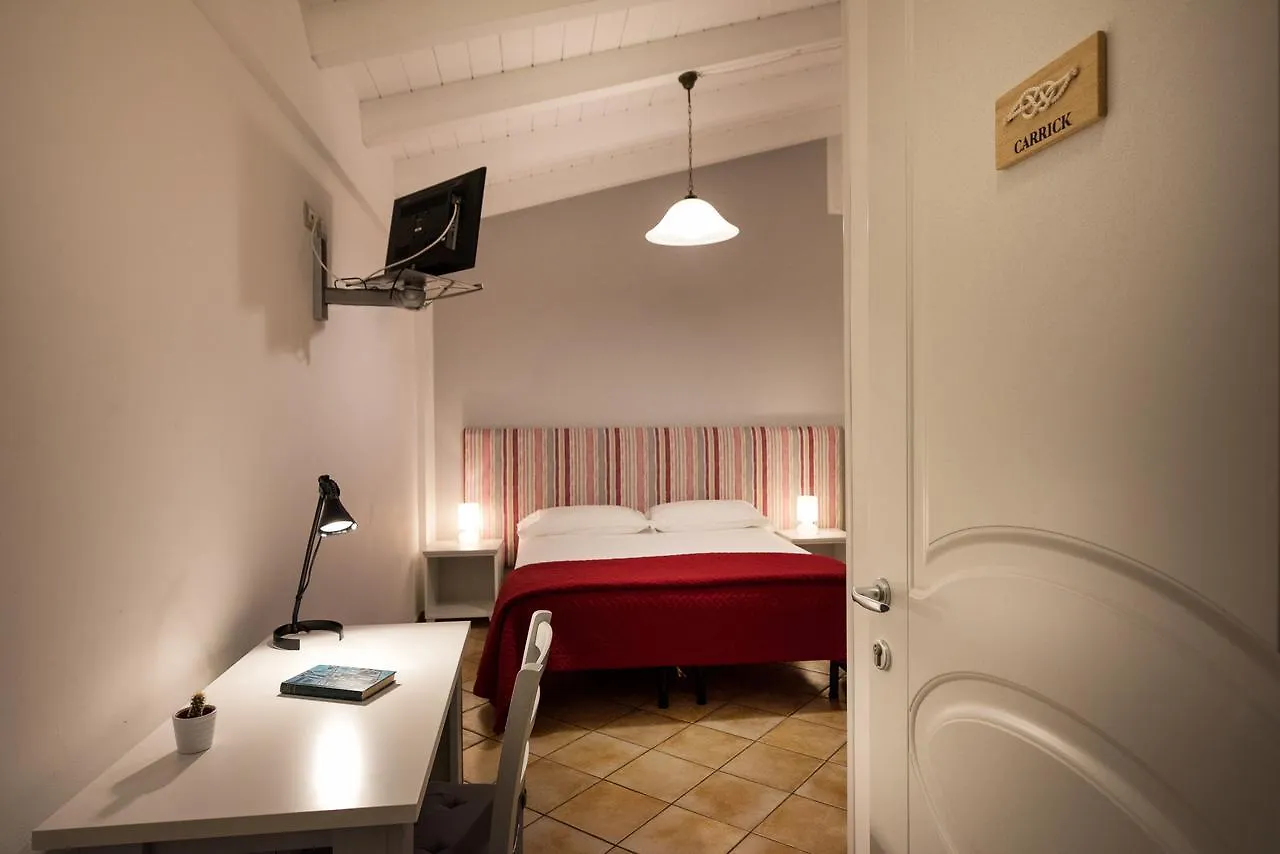Bed and Breakfast Cabrera House Pozzallo 3*,  Italien