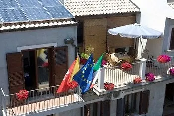 Cabrera House Bed & Breakfast Pozzallo