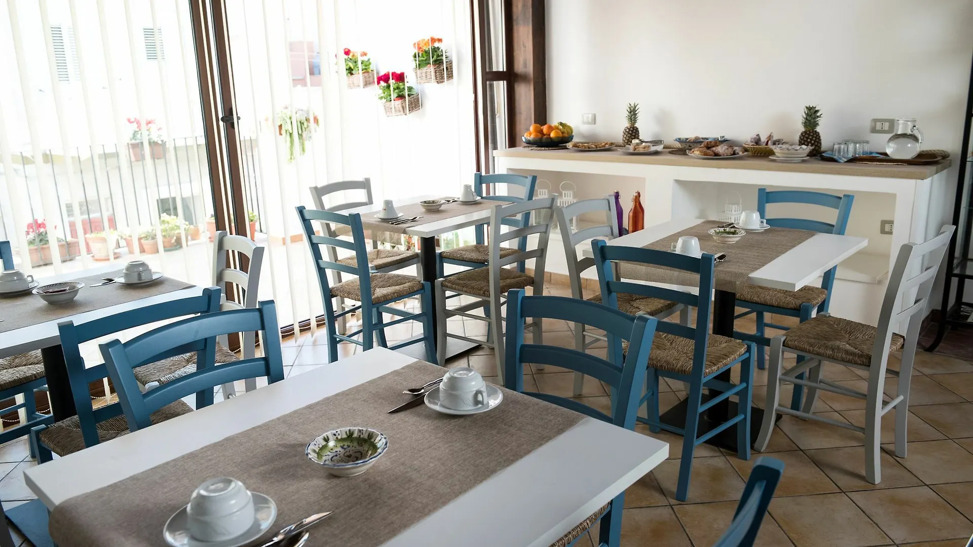 Cabrera House Bed & Breakfast Pozzallo Italy